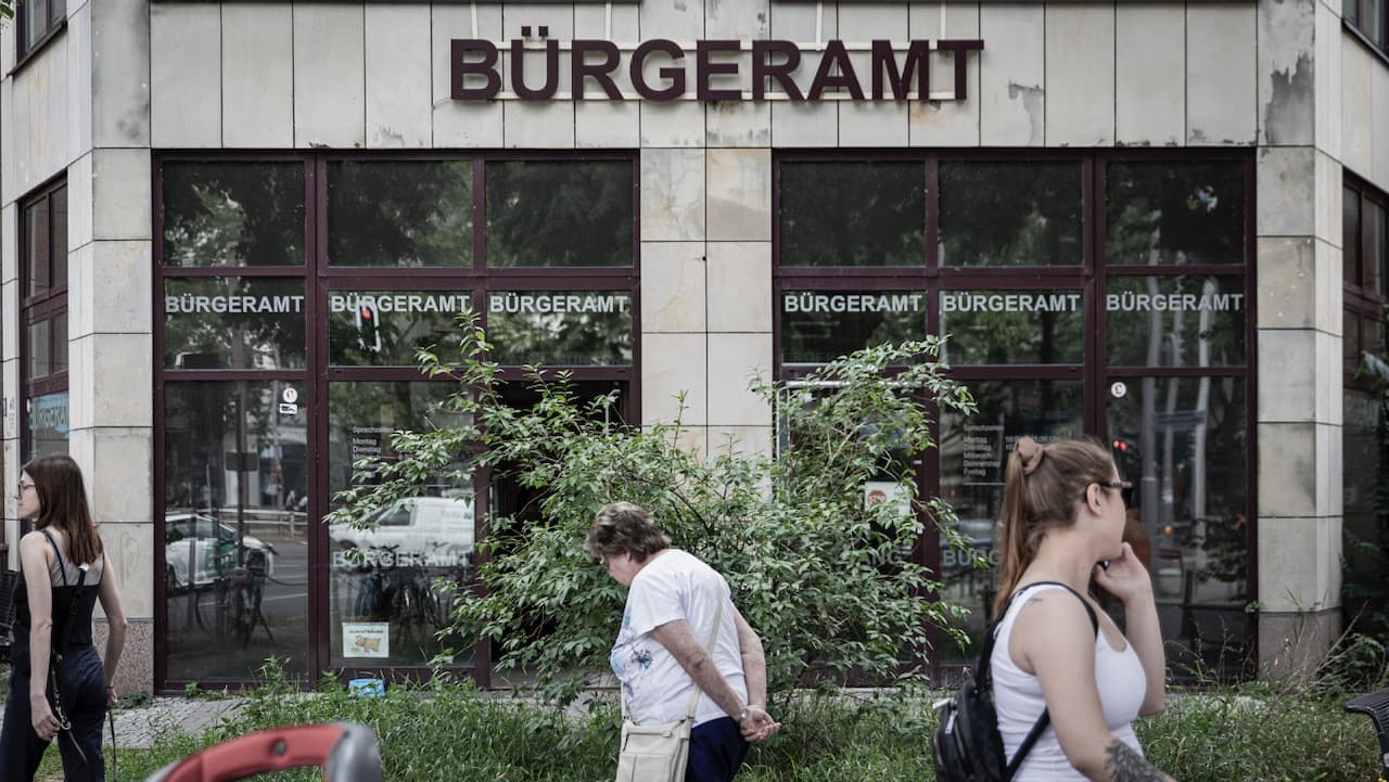 The entrance of a "Bürgeramt" in Germany