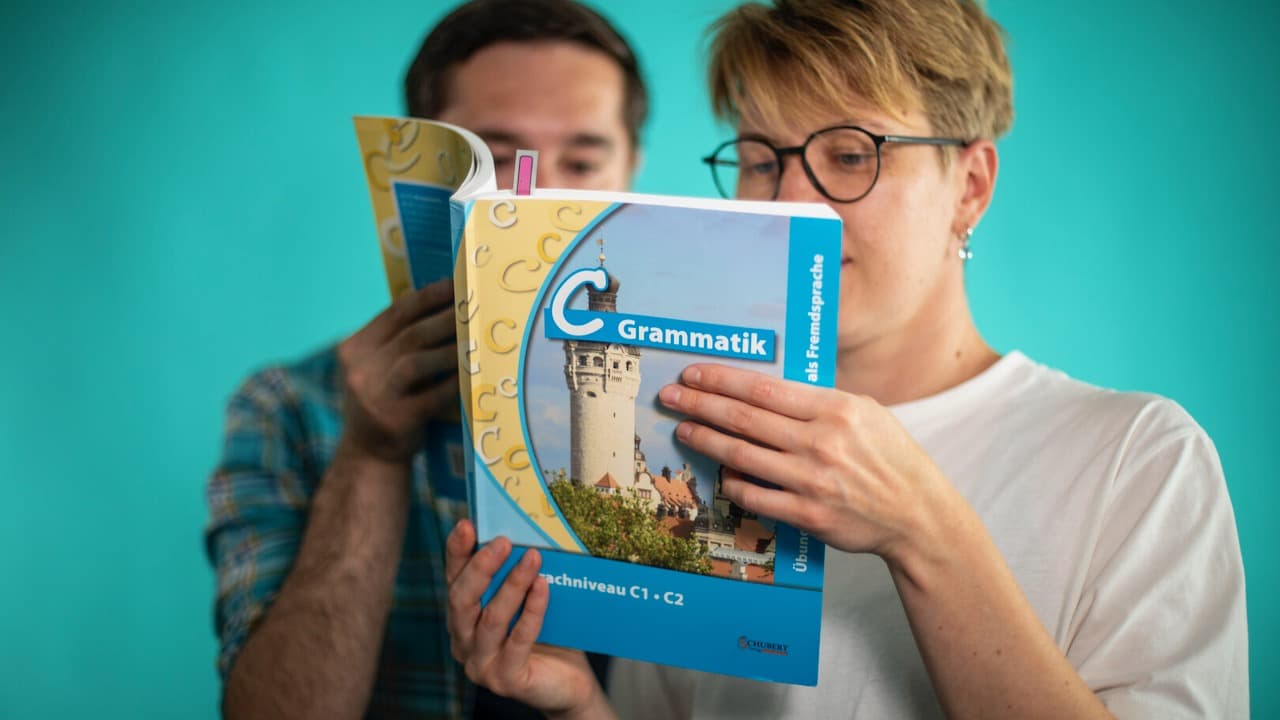 first-steps-in-germany-for-immigrants-handbook-germany-together